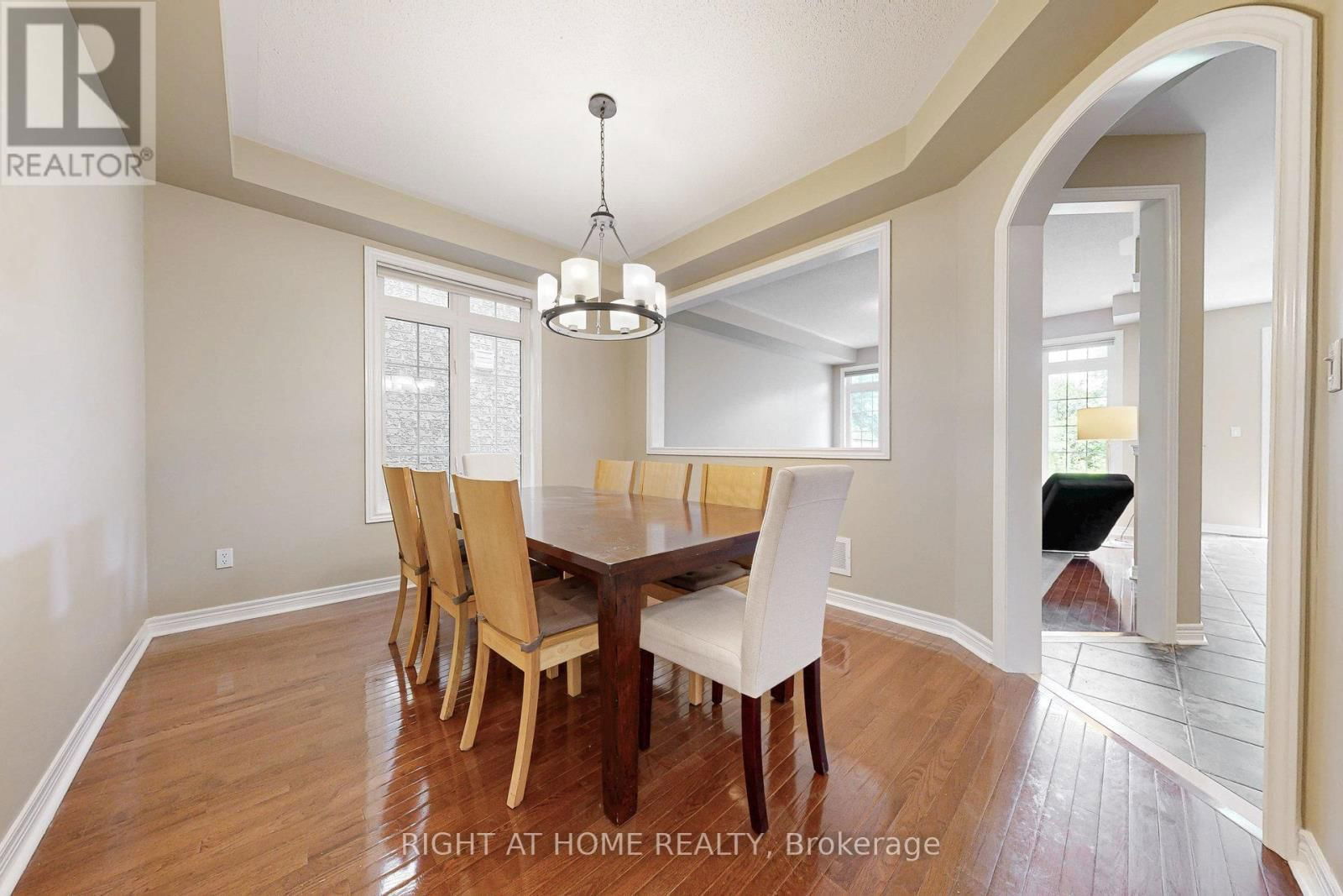 41 - 280 PARADELLE DRIVE Image 9