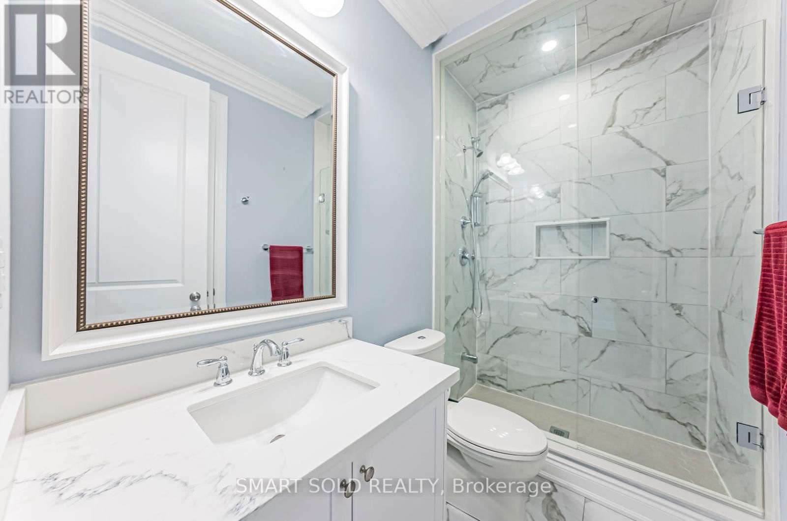 172 STEAM WHISTLE DRIVE Image 11