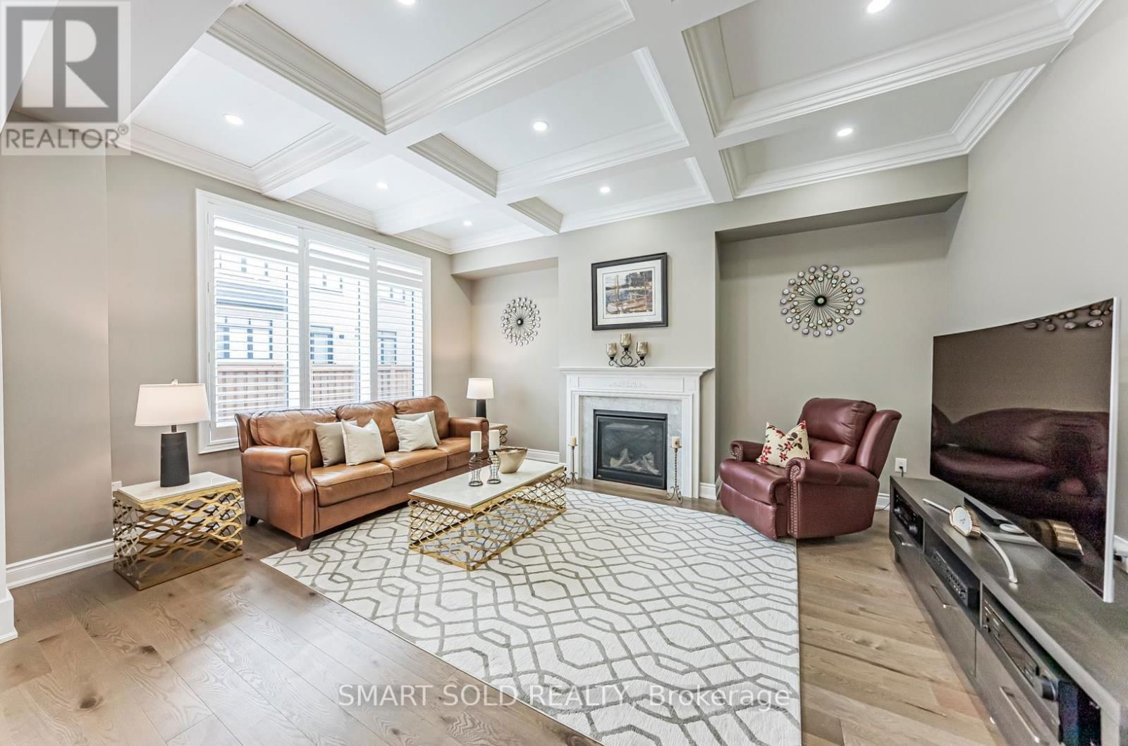 172 STEAM WHISTLE DRIVE Image 12