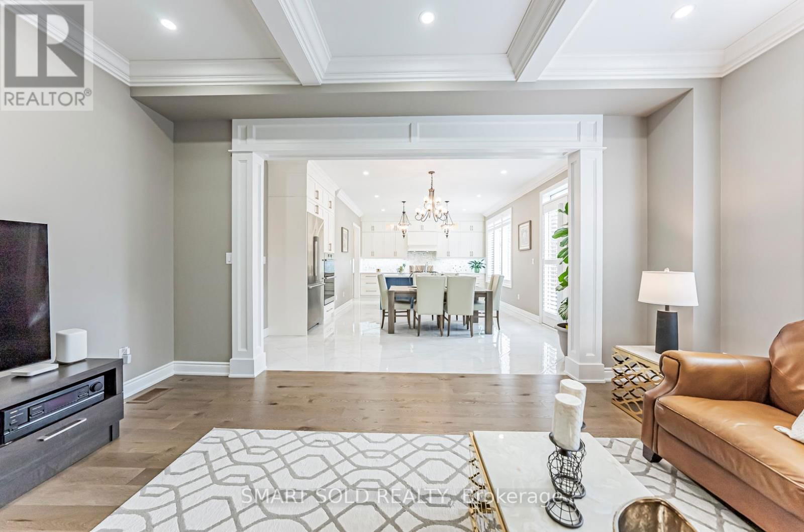 172 STEAM WHISTLE DRIVE Image 14