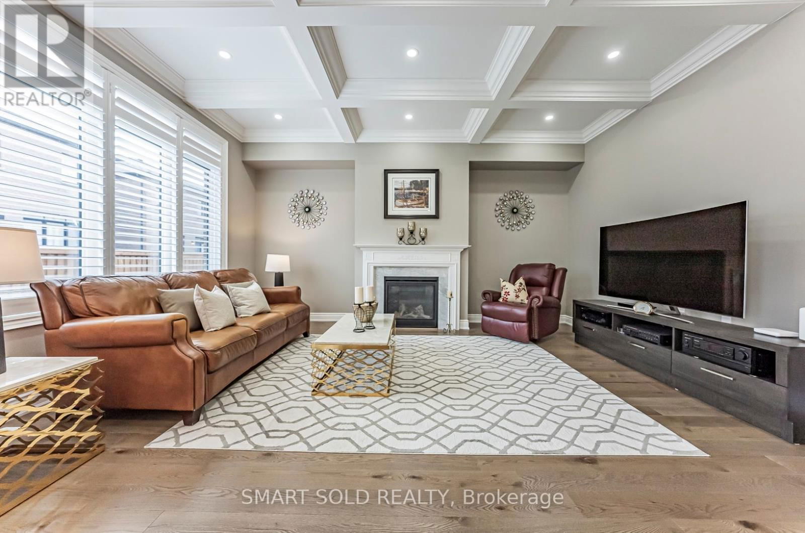 172 STEAM WHISTLE DRIVE Image 15