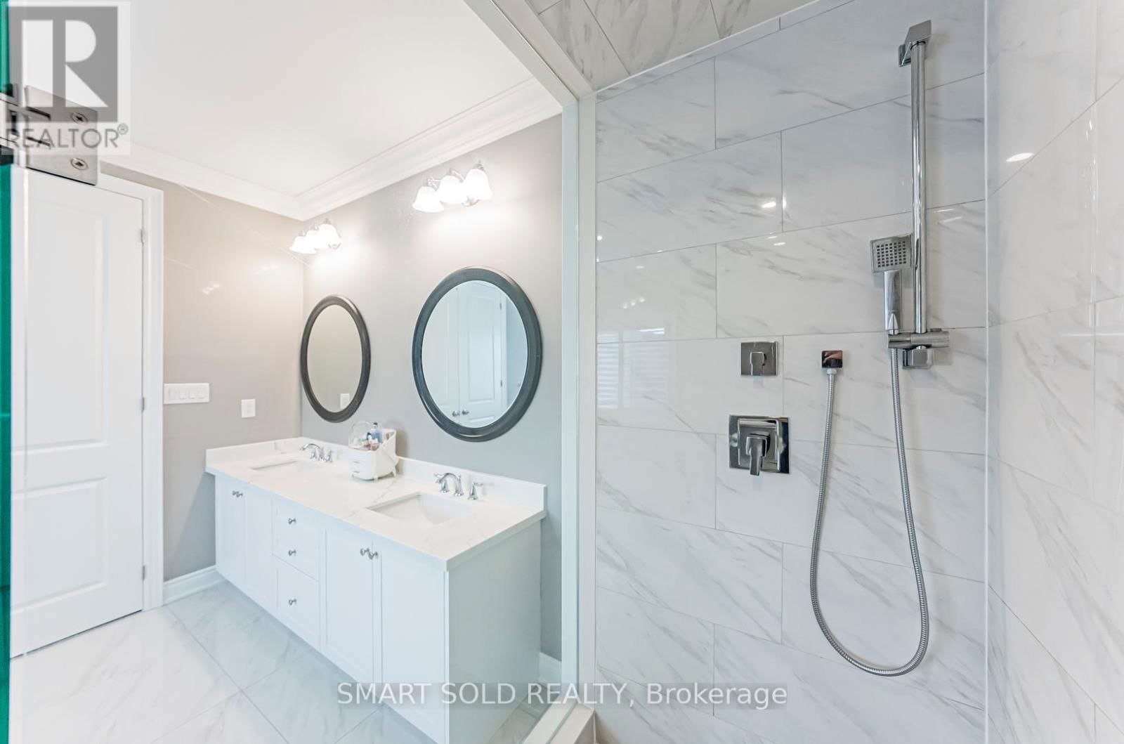 172 STEAM WHISTLE DRIVE Image 31