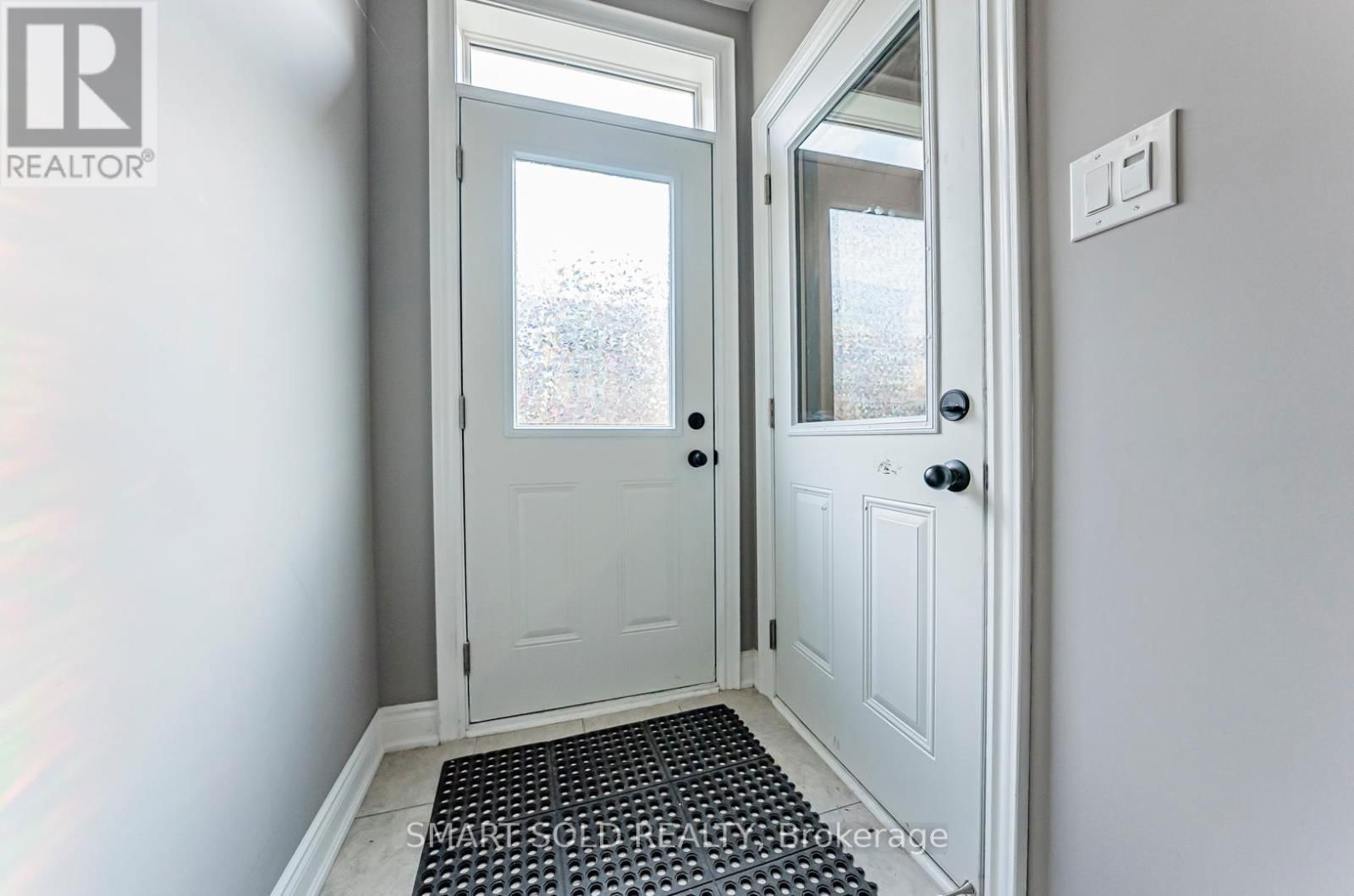 172 STEAM WHISTLE DRIVE Image 42