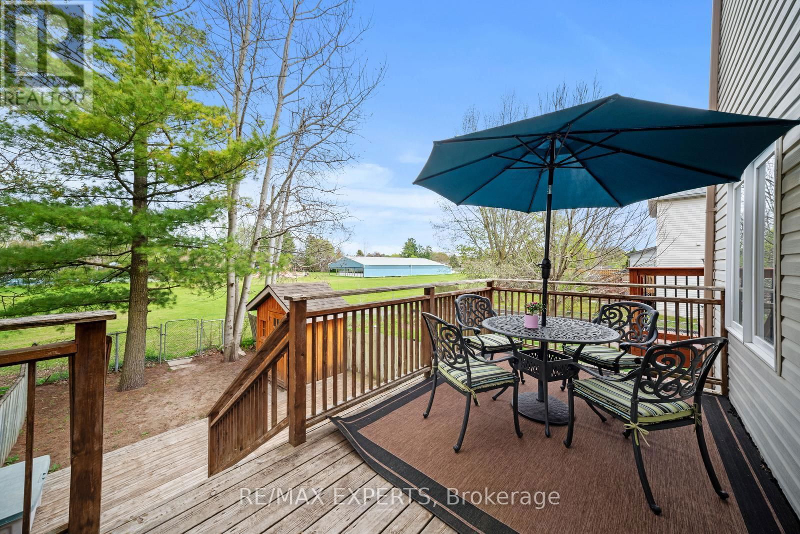 89 PARKSIDE CRESCENT Image 25