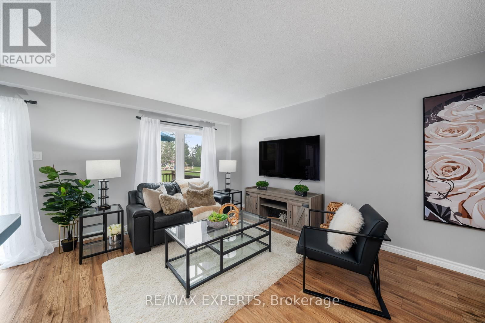 89 PARKSIDE CRESCENT Image 9