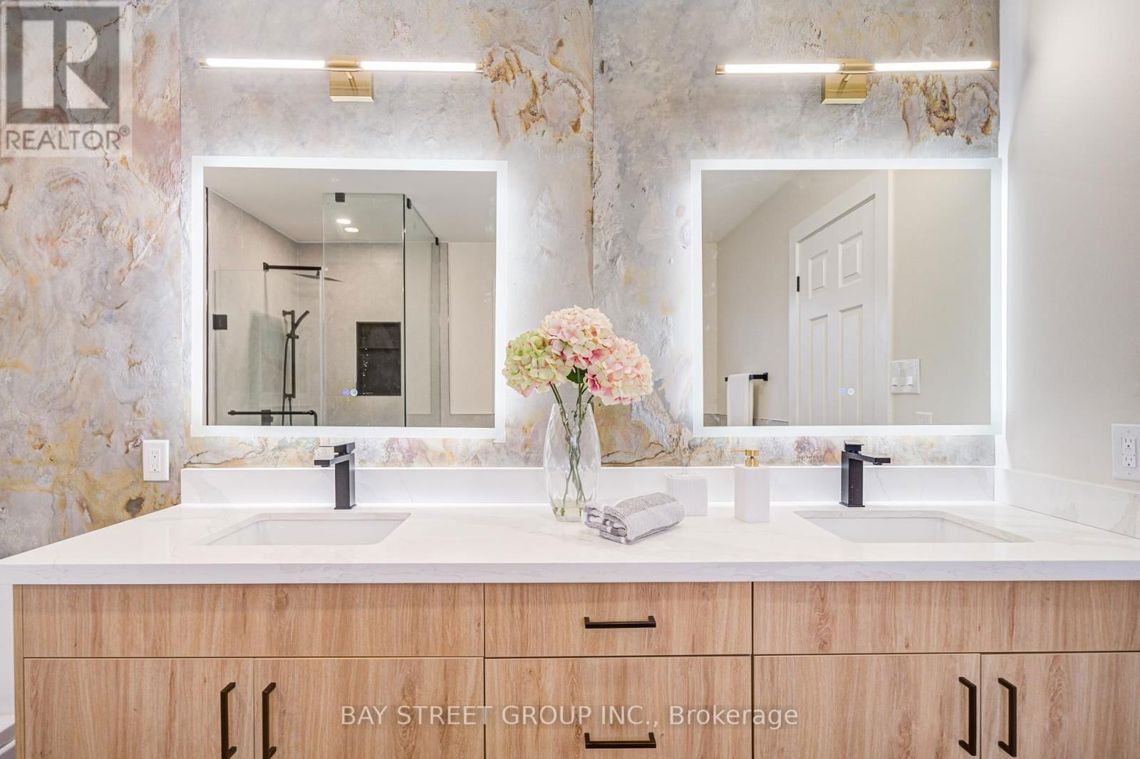 18 WENDELYN DRIVE Image 33