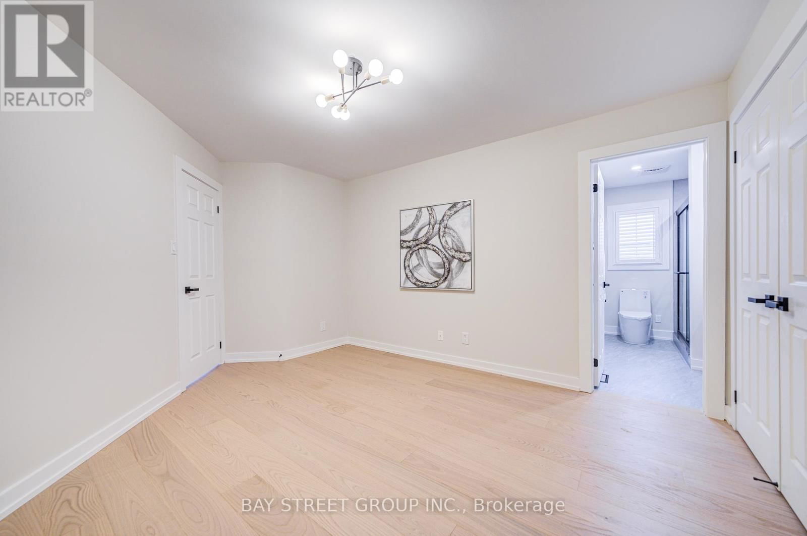 18 WENDELYN DRIVE Image 35