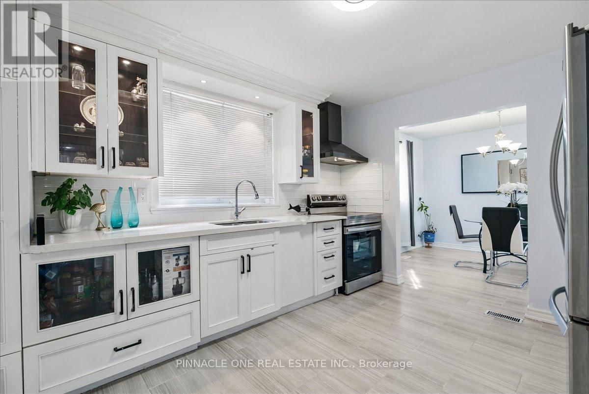 520 ELM ROAD Image 10