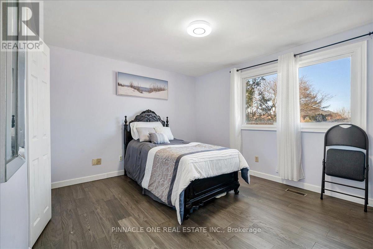 520 ELM ROAD Image 15