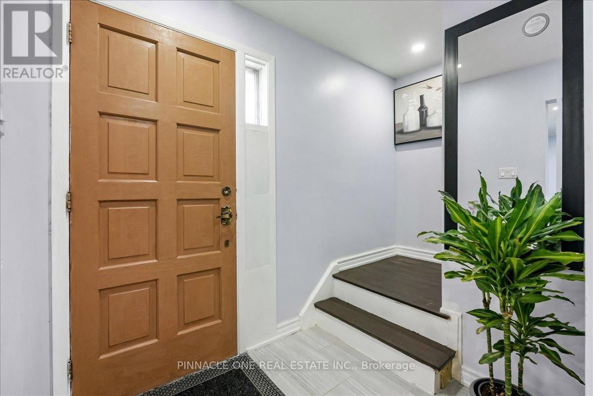 520 ELM ROAD Image 4