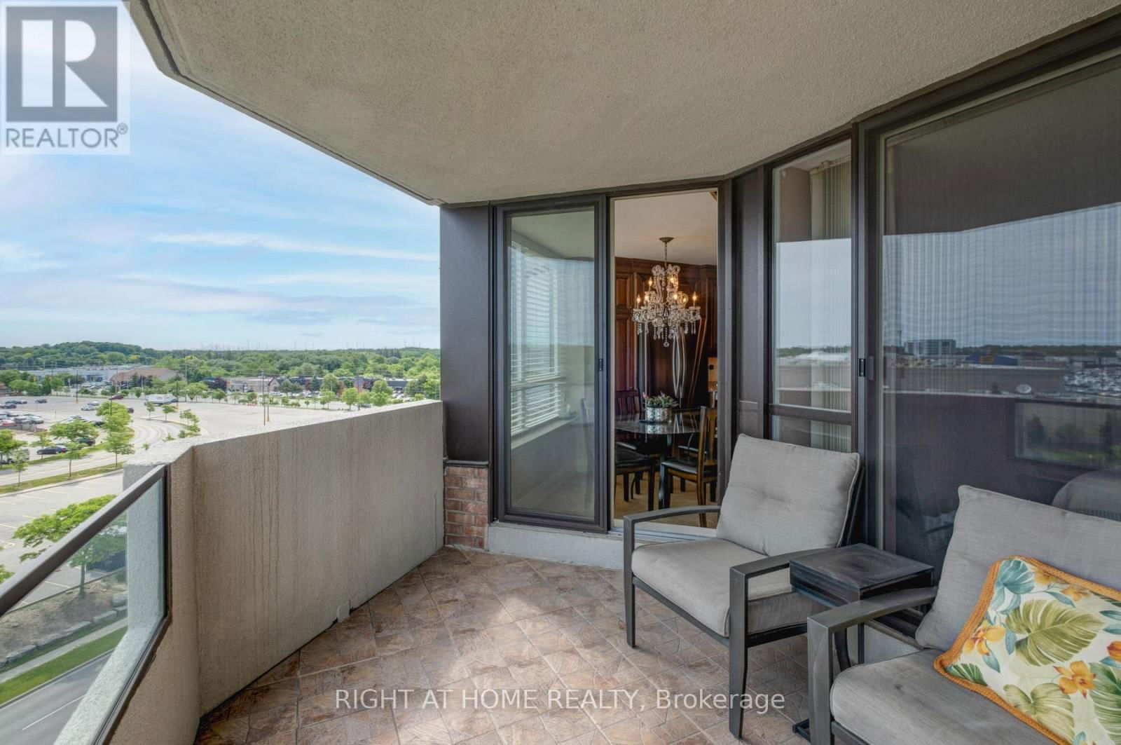 818 - 25 AUSTIN DRIVE Image 29