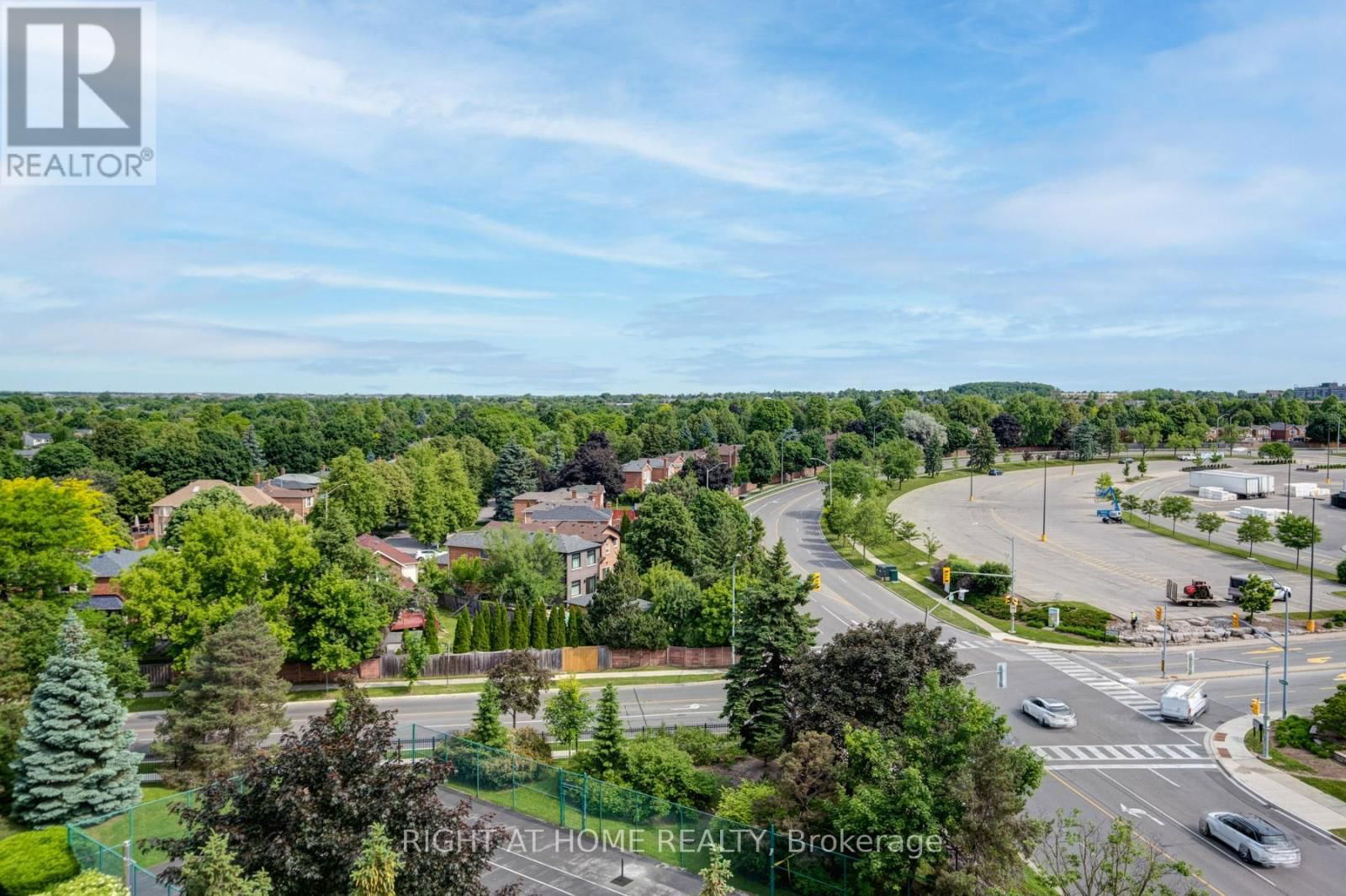818 - 25 AUSTIN DRIVE Image 31