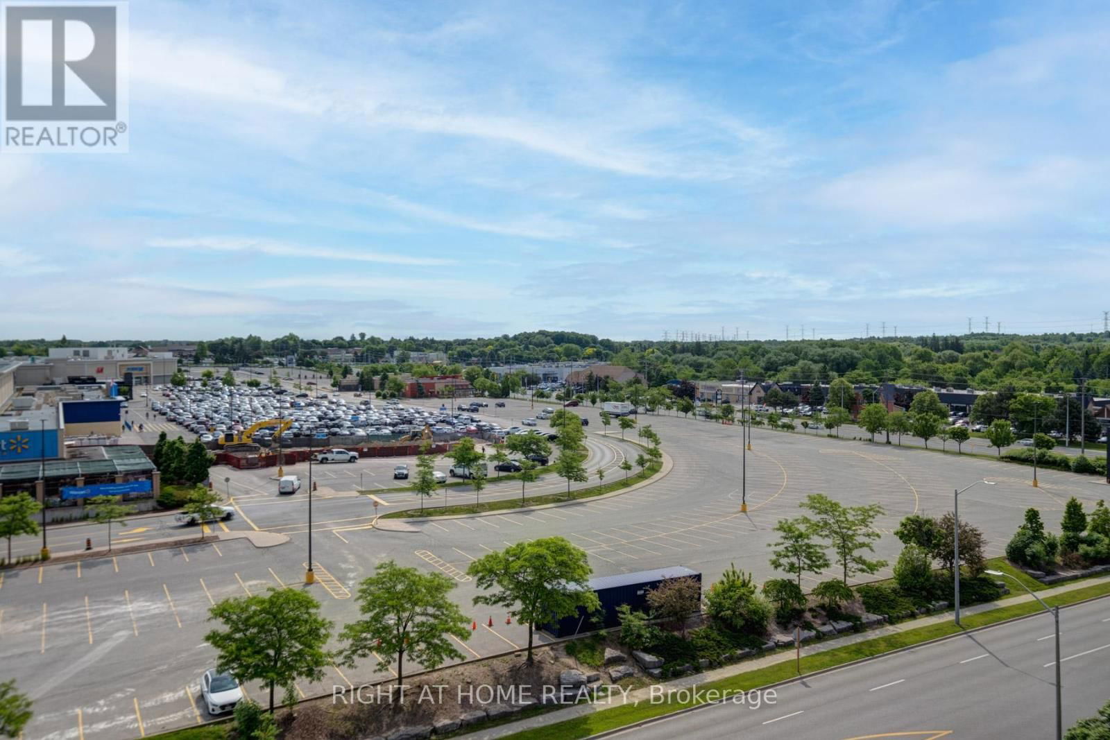 818 - 25 AUSTIN DRIVE Image 32