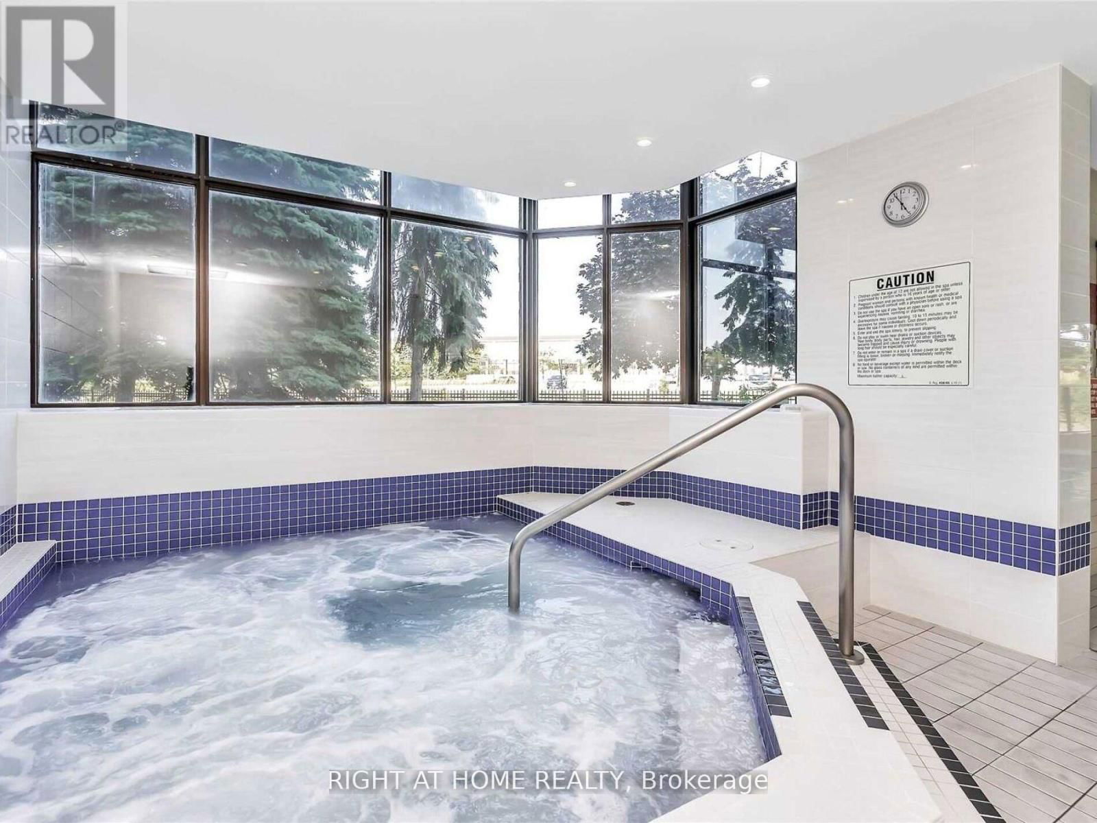 818 - 25 AUSTIN DRIVE Image 34