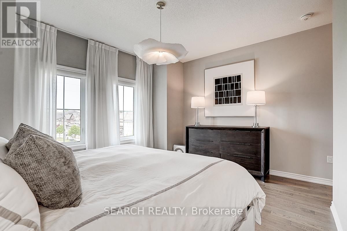 10931 VICTORIA SQUARE BOULEVARD Image 12