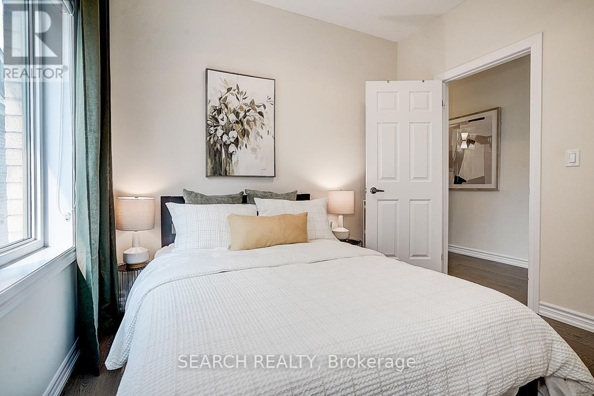 10931 VICTORIA SQUARE BOULEVARD Image 13