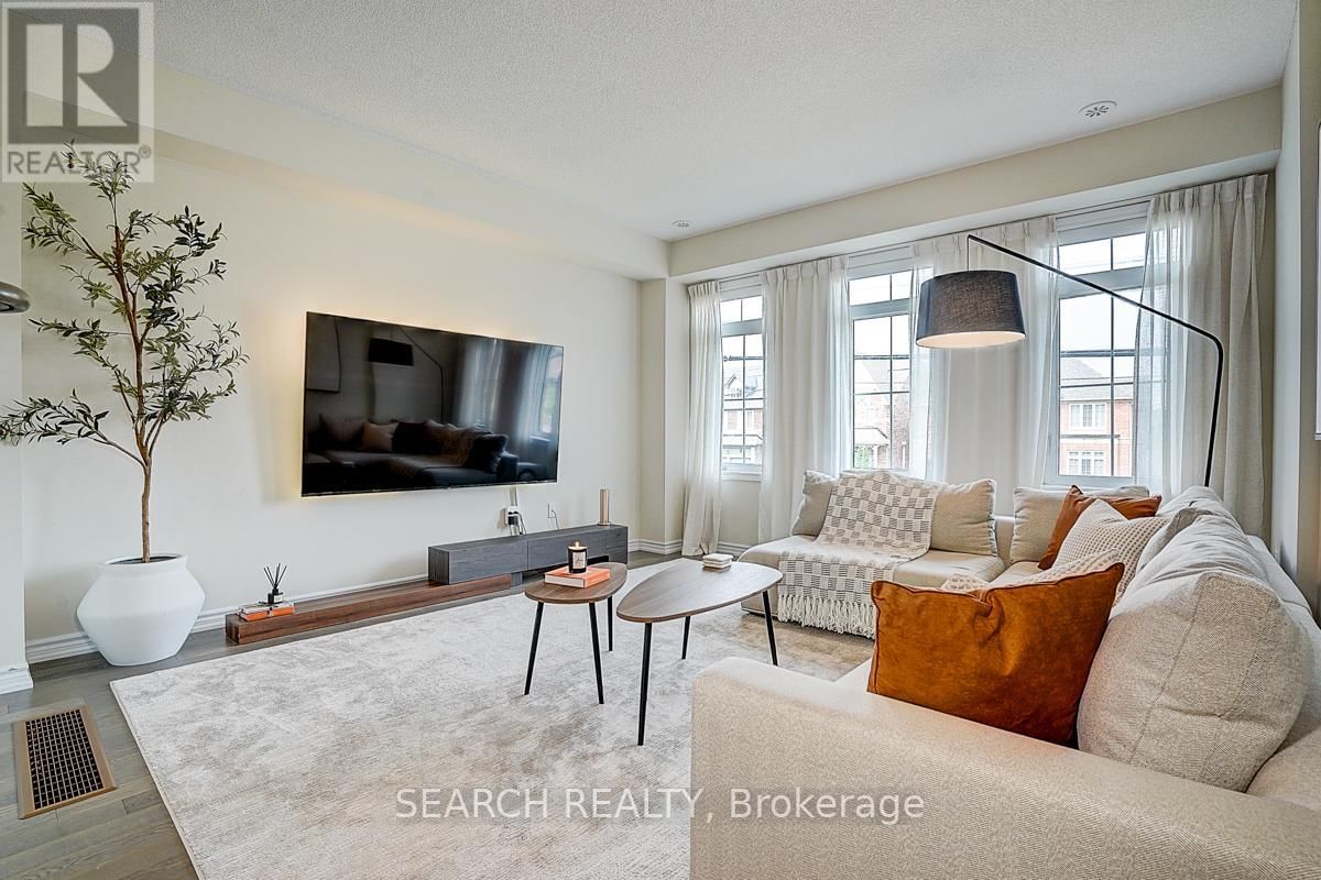10931 VICTORIA SQUARE BOULEVARD Image 2