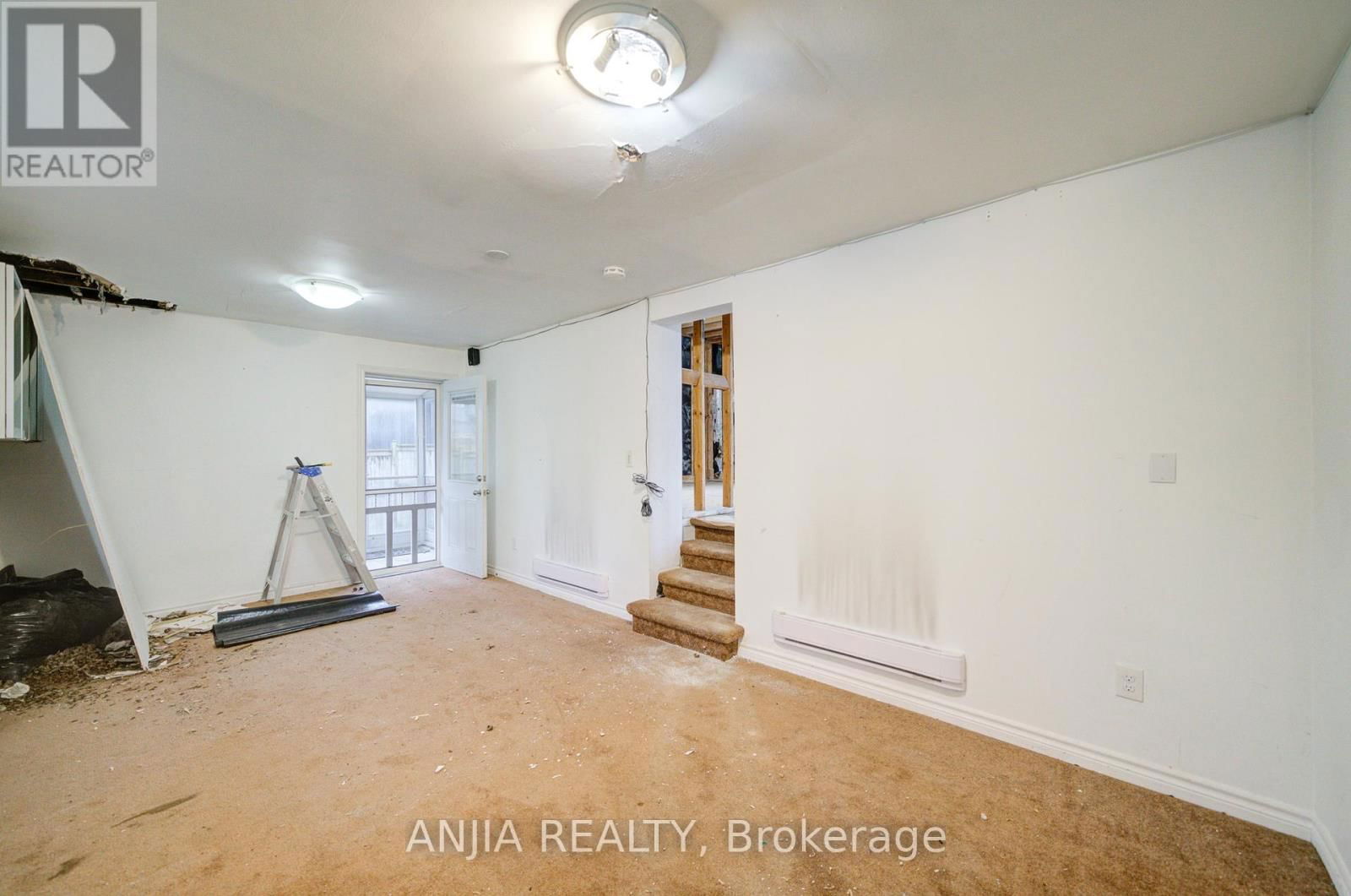 27 JONQUIL CRESCENT Image 26