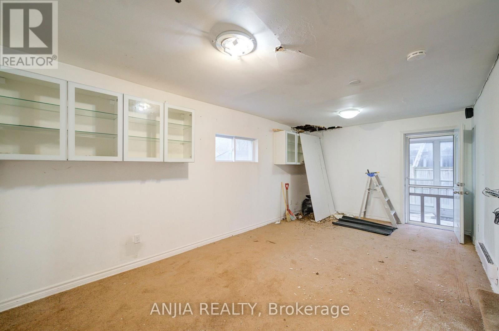 27 JONQUIL CRESCENT Image 27