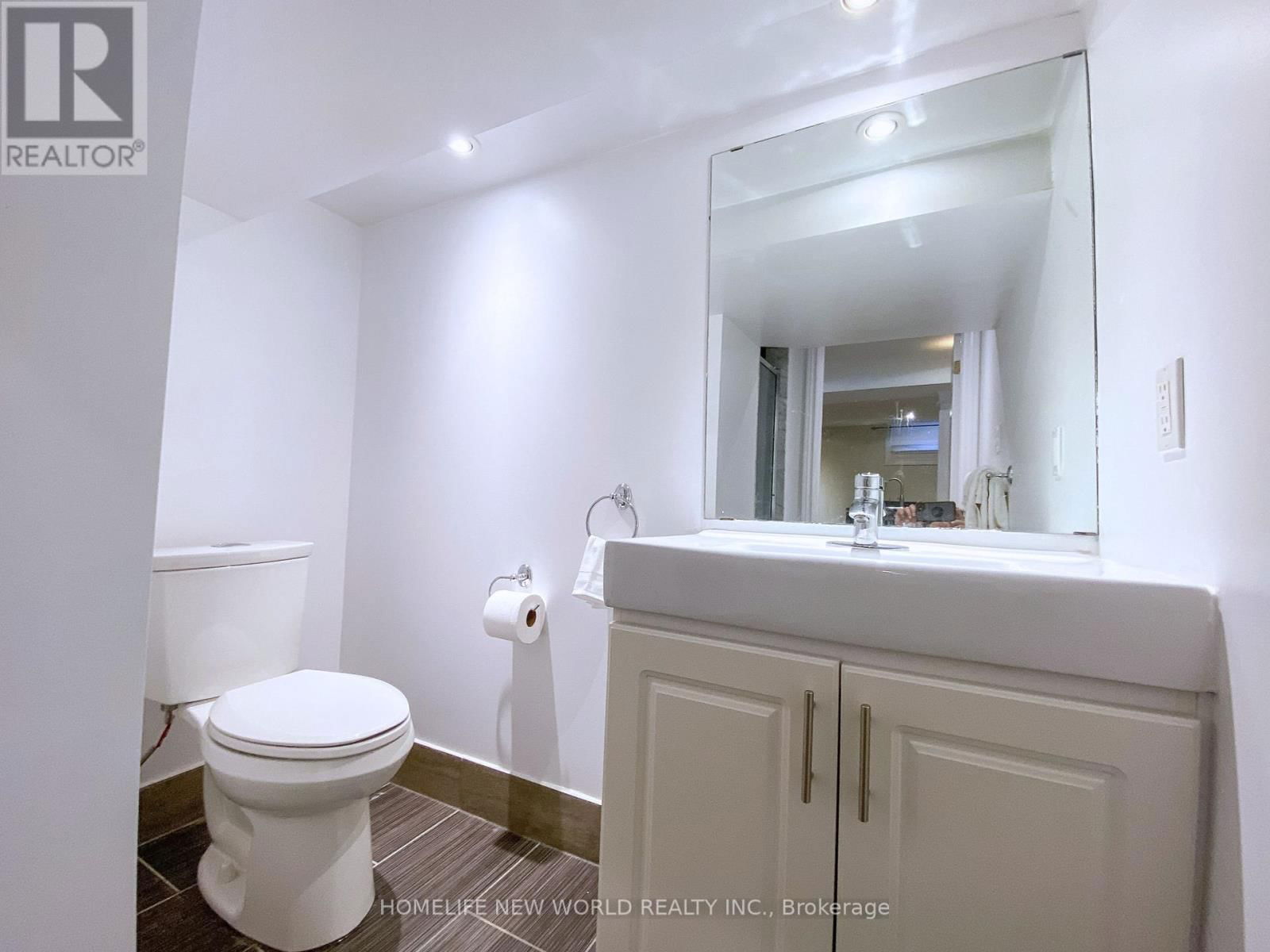 246 TAYLOR MILLS DRIVE SOUTH Image 36