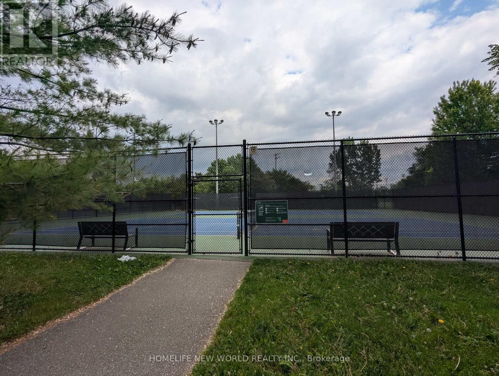 246 TAYLOR MILLS DRIVE SOUTH Image 37