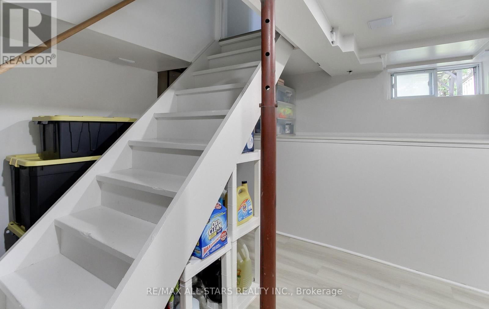 297 WALTER DRIVE Image 28
