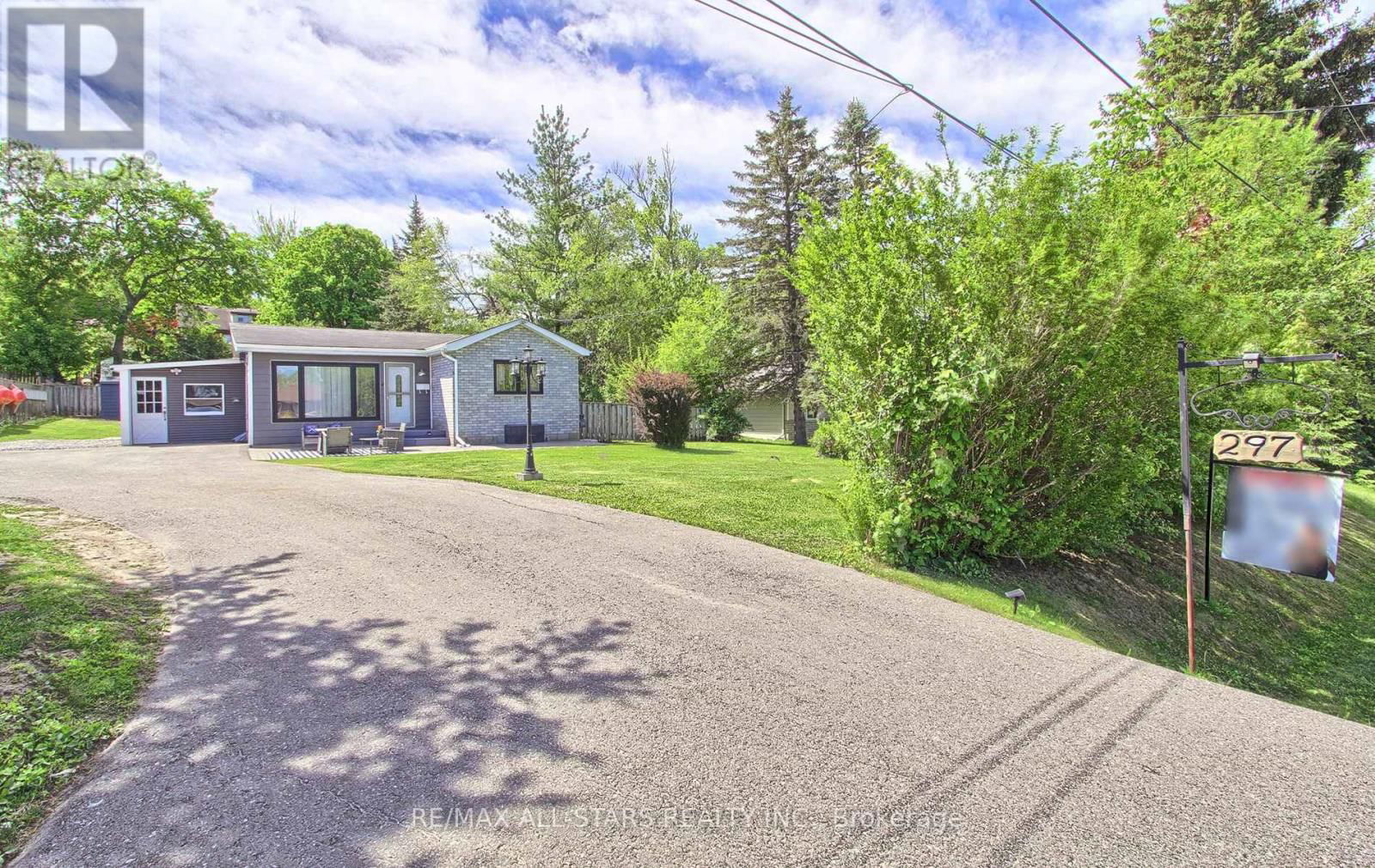 297 WALTER DRIVE Image 3