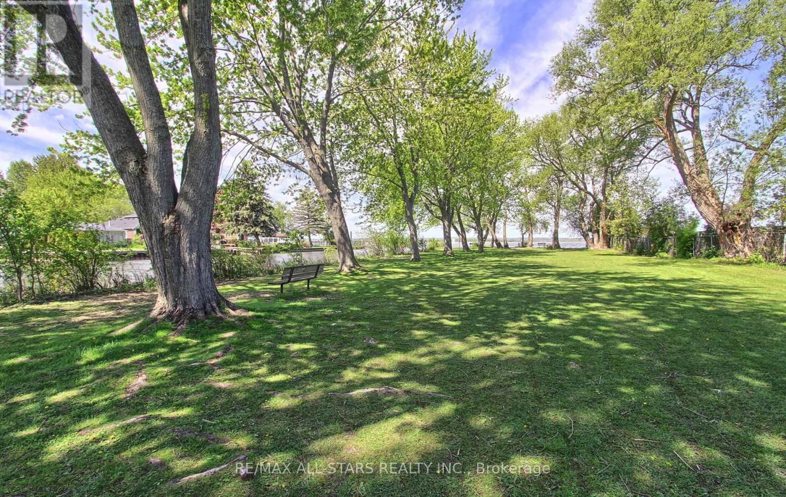 297 WALTER DRIVE Image 34