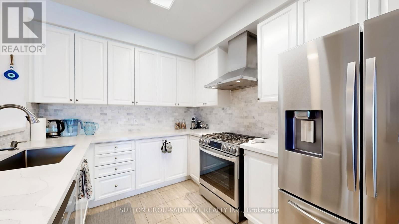 93 WINDROW STREET Image 10