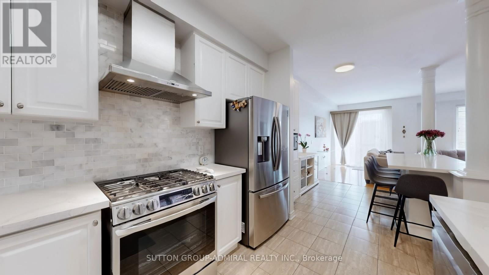 93 WINDROW STREET Image 13