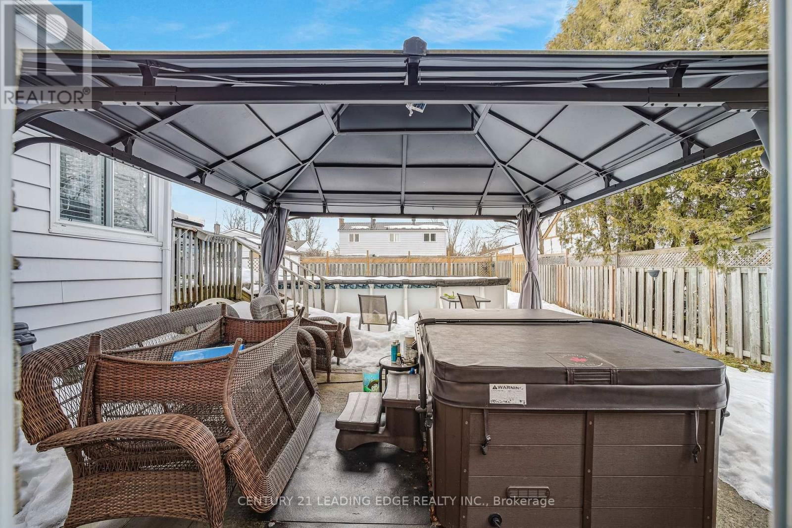 12 MCKEOWN STREET Image 17