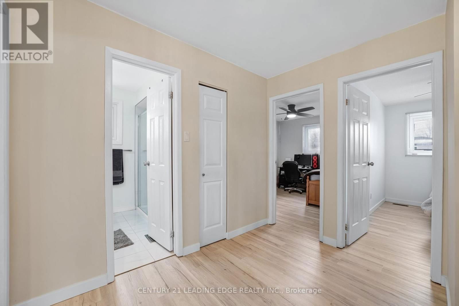 12 MCKEOWN STREET Image 20
