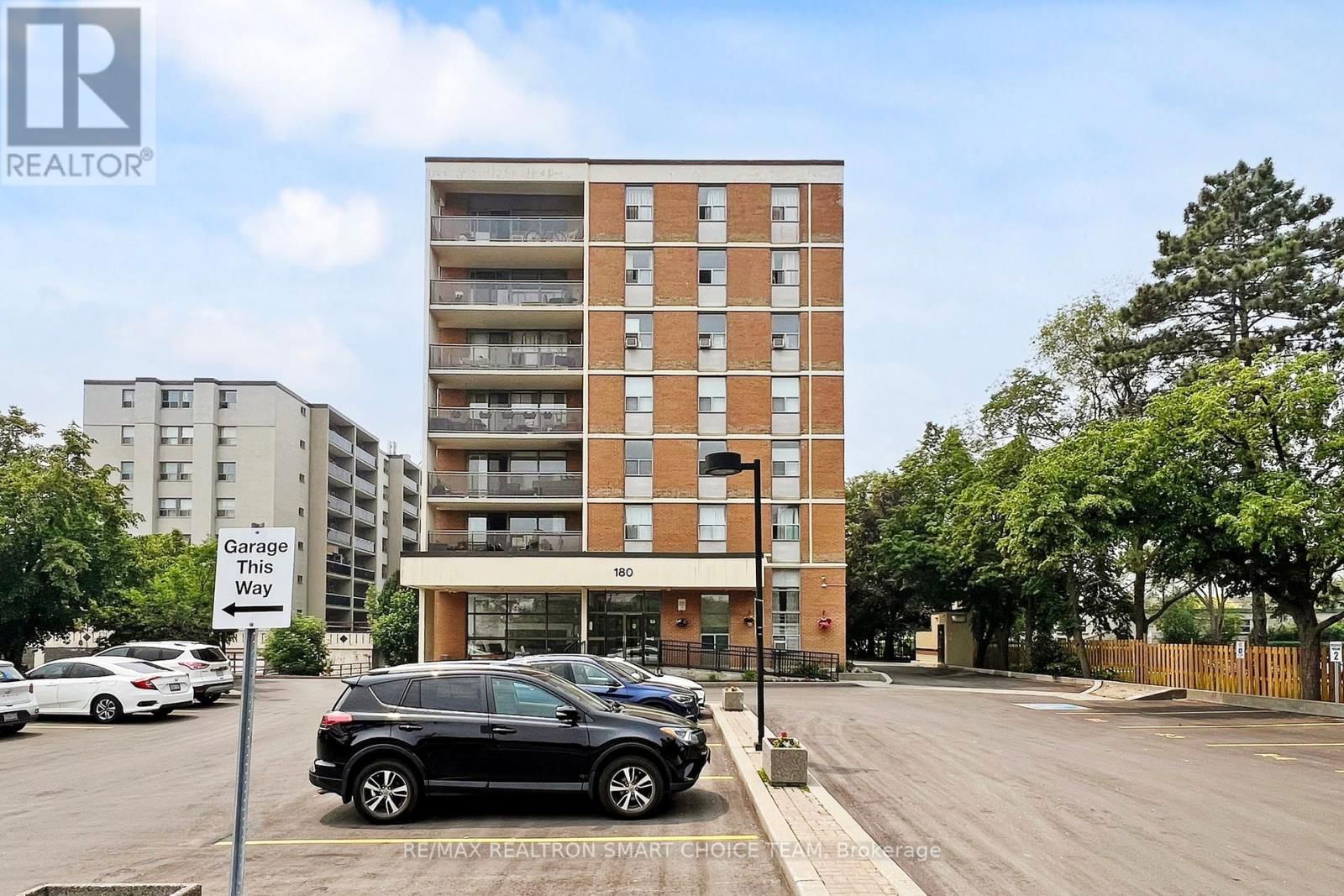 506 - 180 DUDLEY AVENUE Image 1