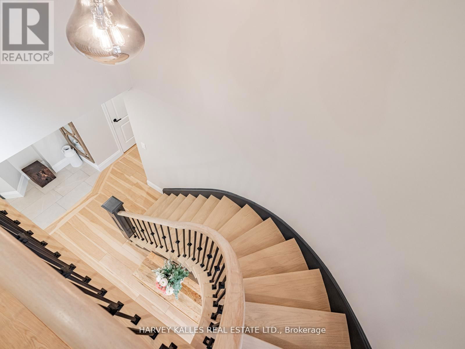 83 STEMMLE DRIVE Image 15