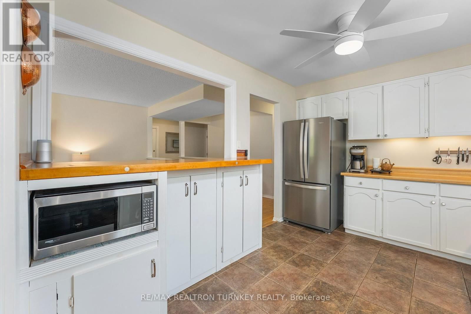 58 OLIVE STREET Image 14