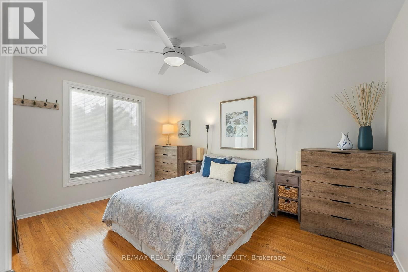 58 OLIVE STREET Image 22