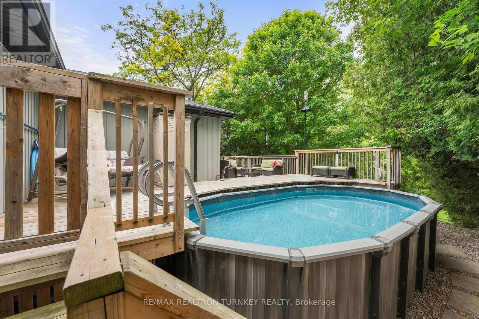 58 OLIVE STREET Image 34