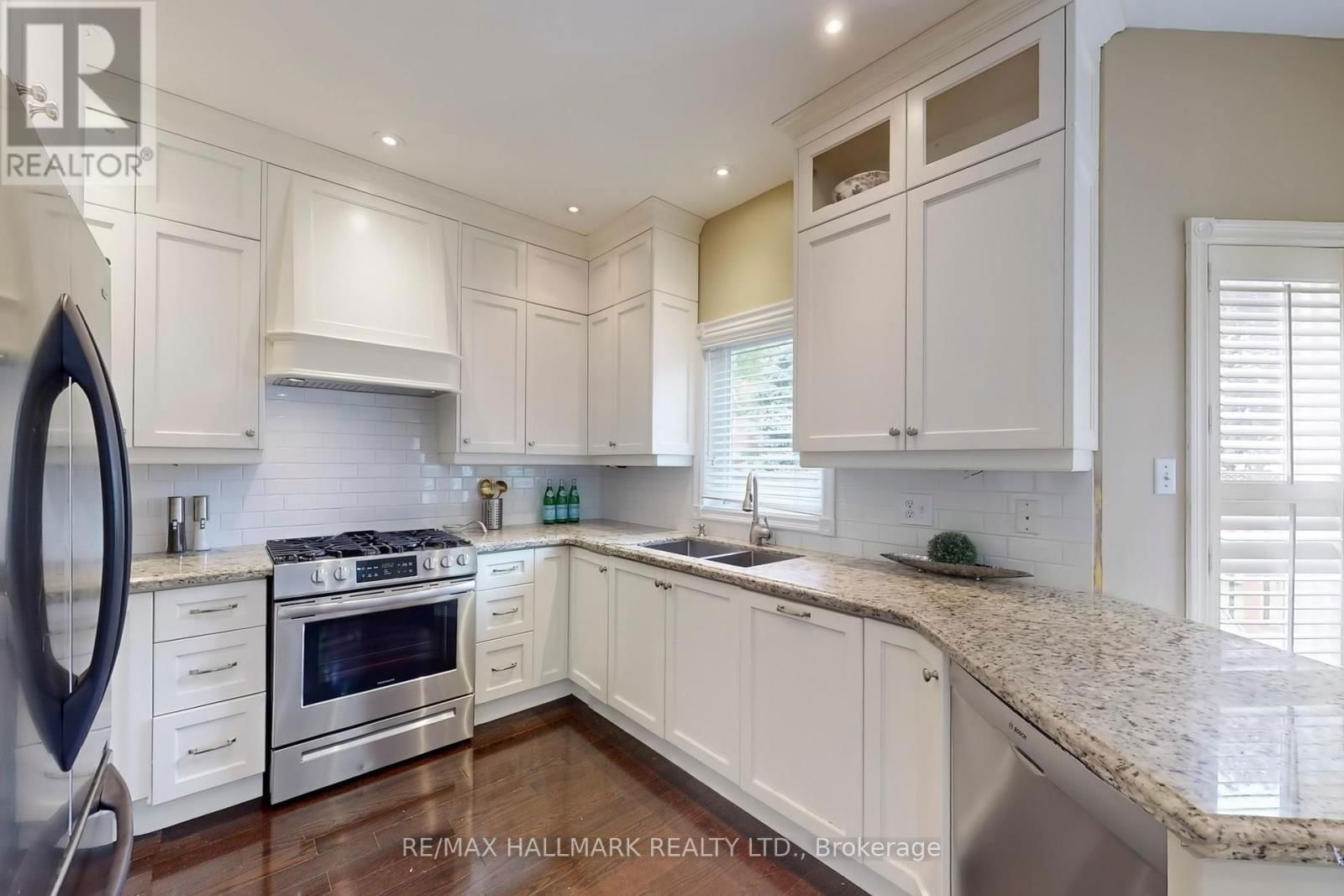 92 CANYON HILL AVENUE Image 11