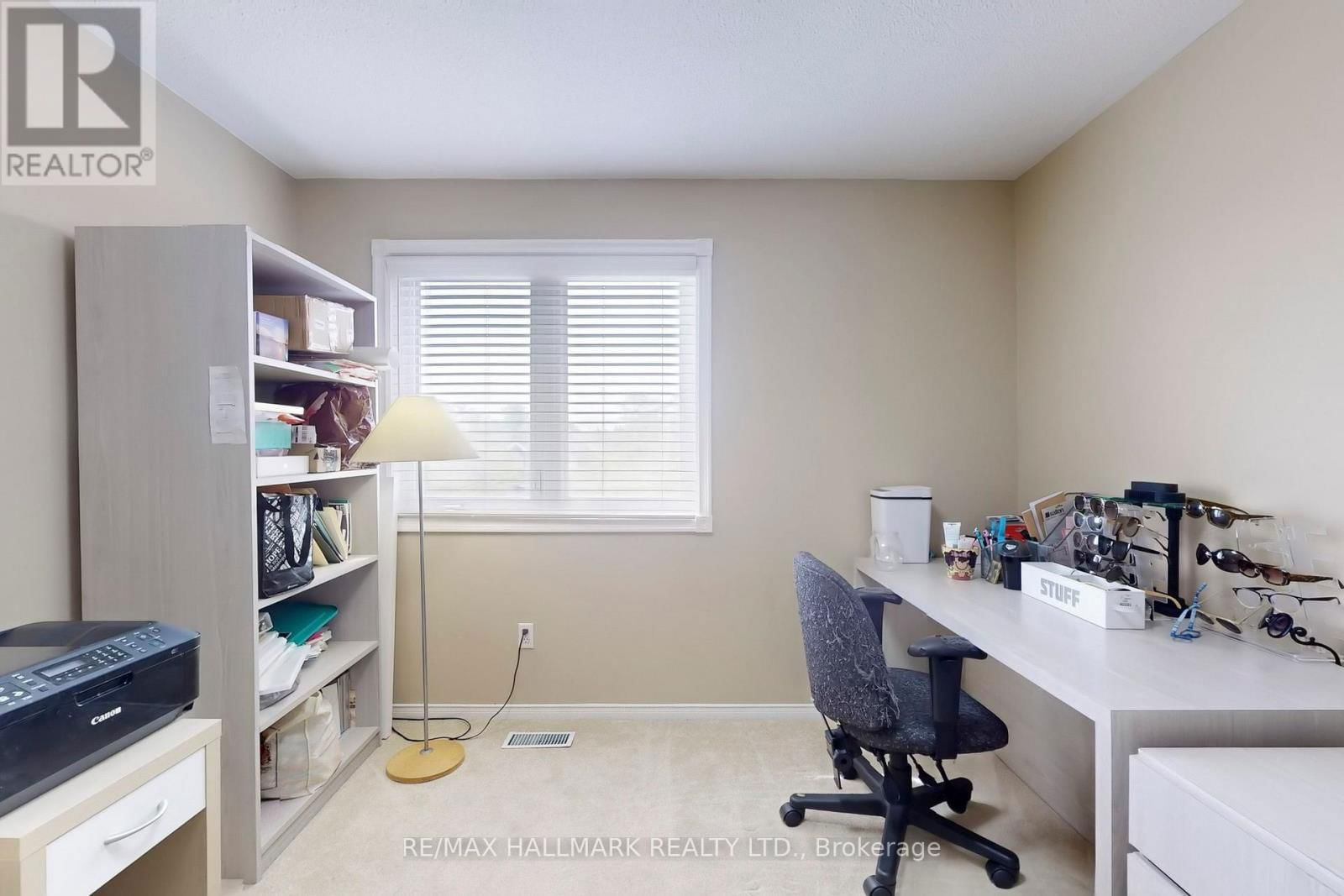 92 CANYON HILL AVENUE Image 32