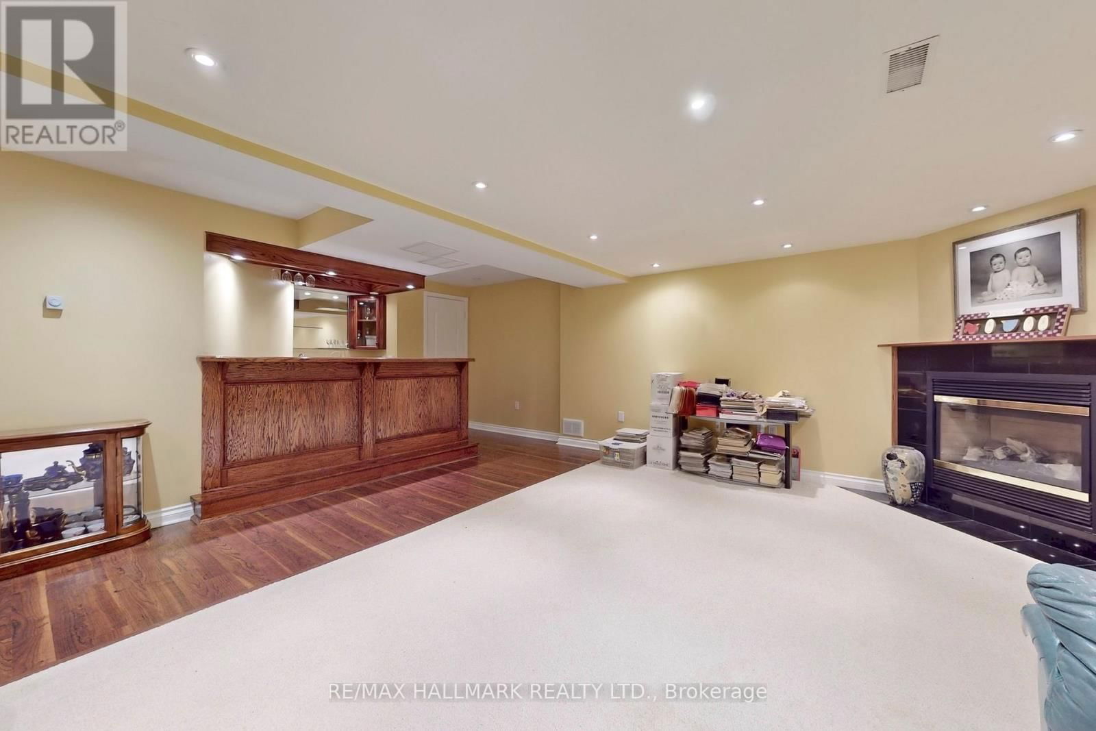 92 CANYON HILL AVENUE Image 35