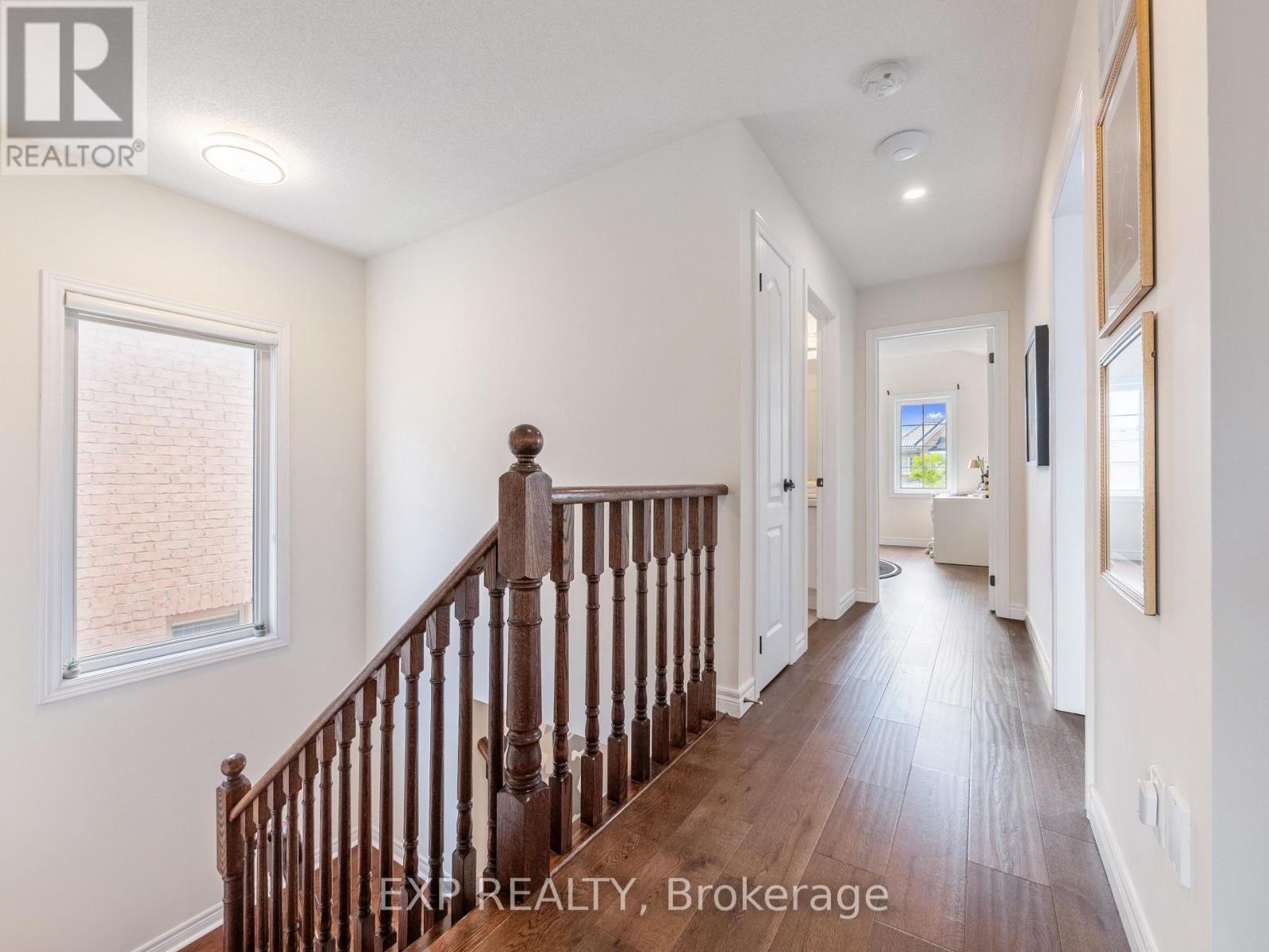76 ACER CRESCENT Image 32