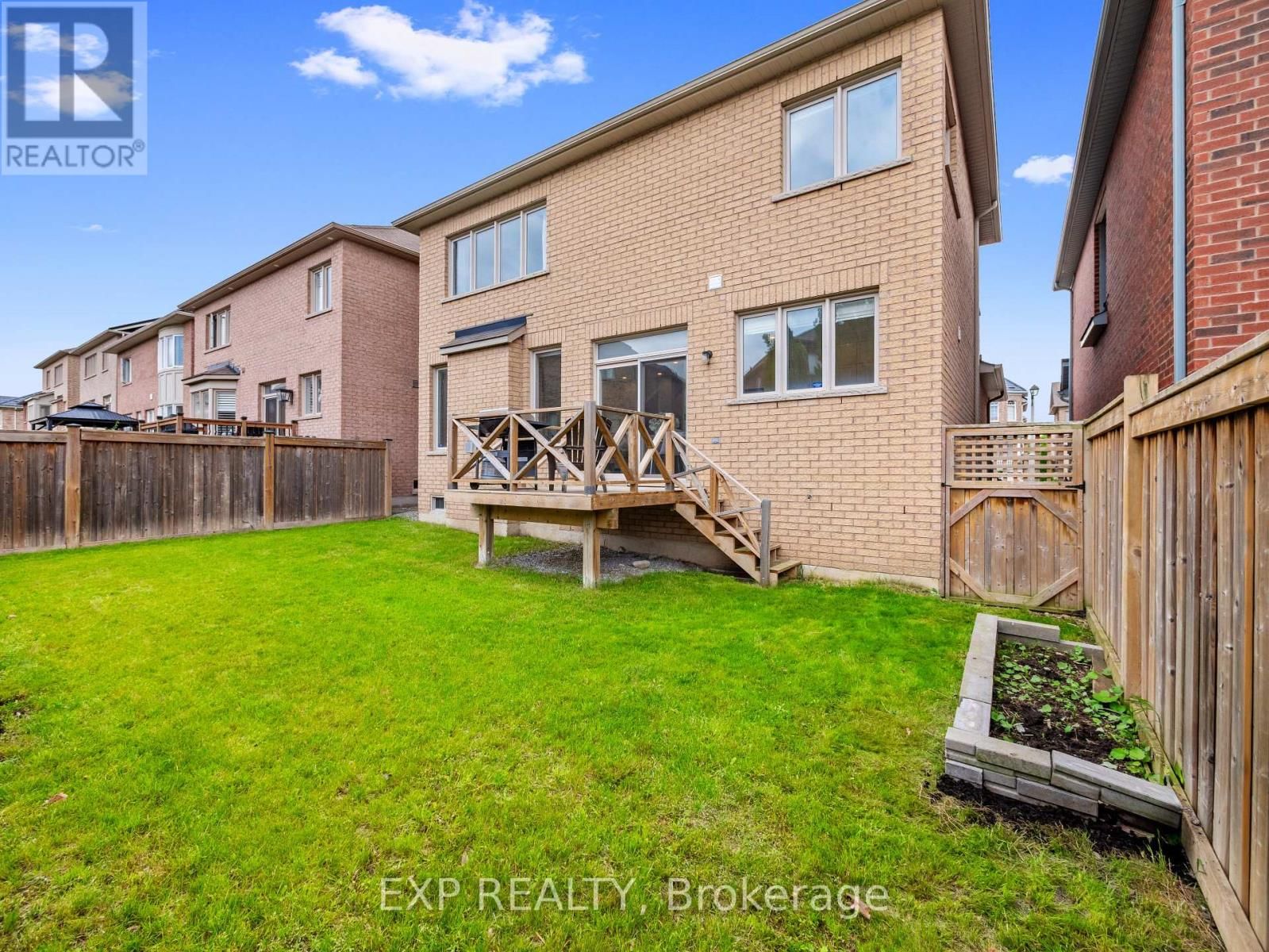 76 ACER CRESCENT Image 49
