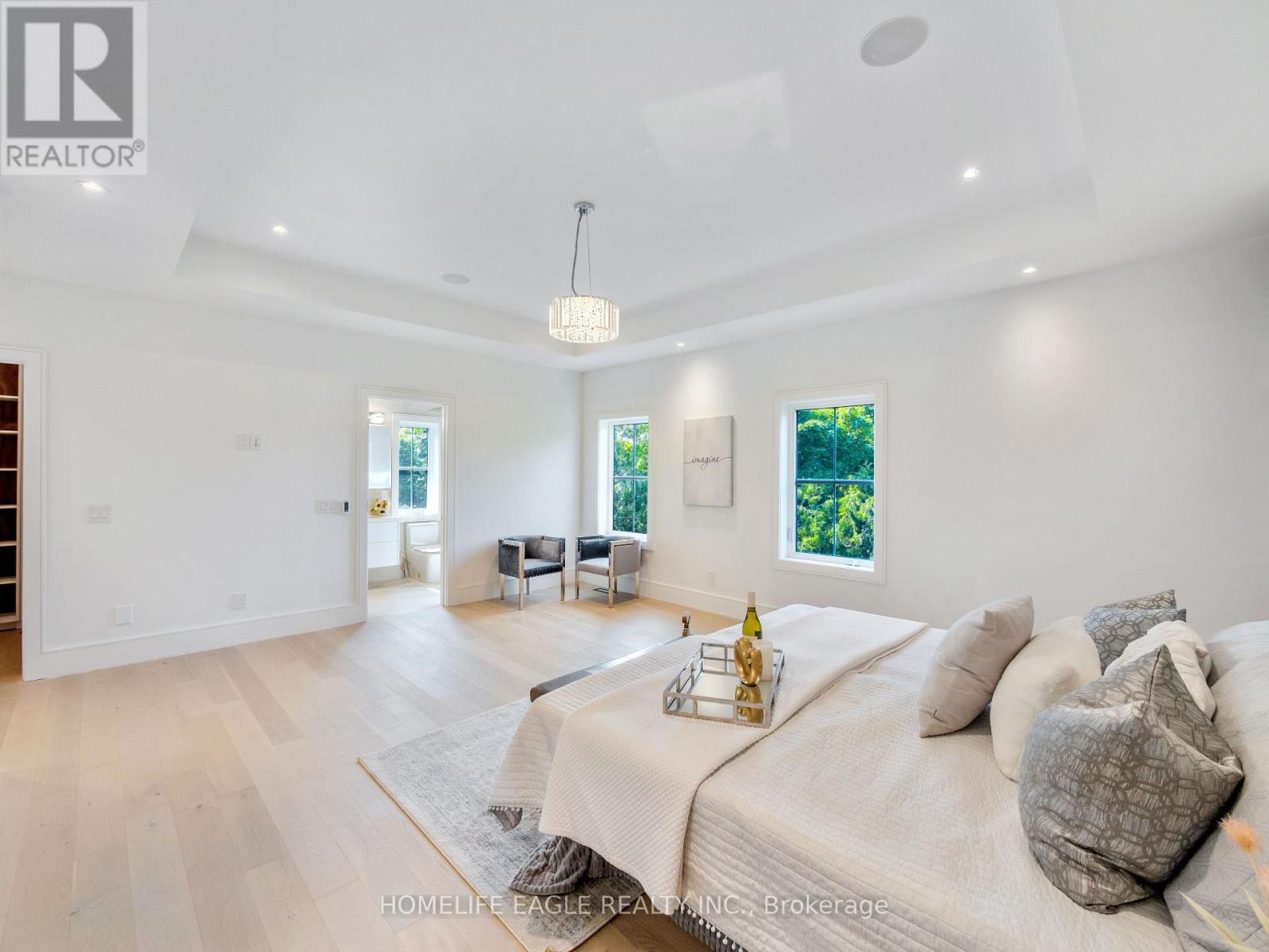 38 MARK STREET Image 16