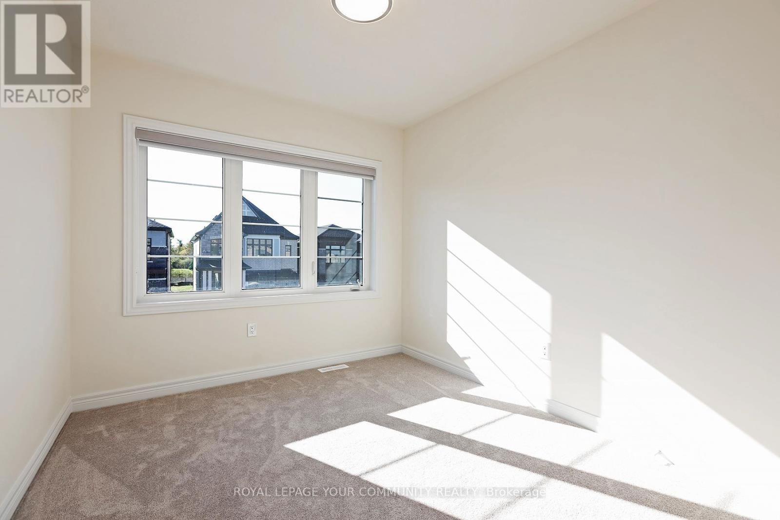 81 BOUNDARY BOULEVARD Image 22