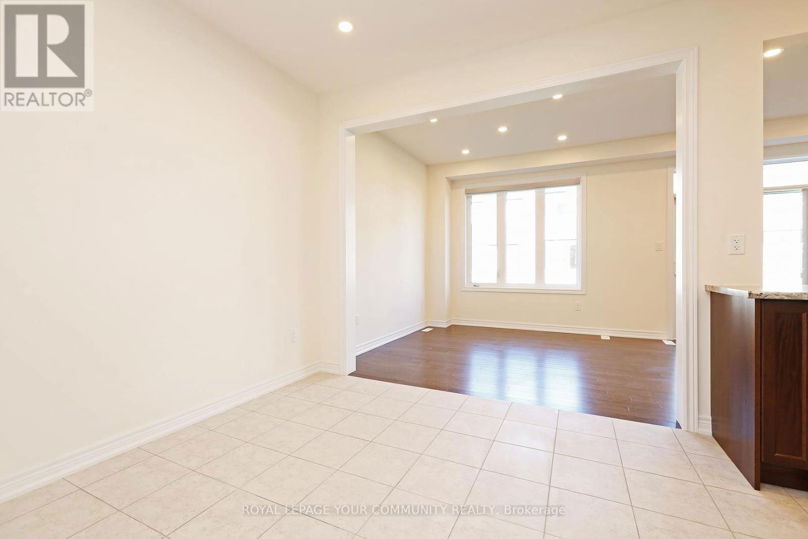 81 BOUNDARY BOULEVARD Image 4