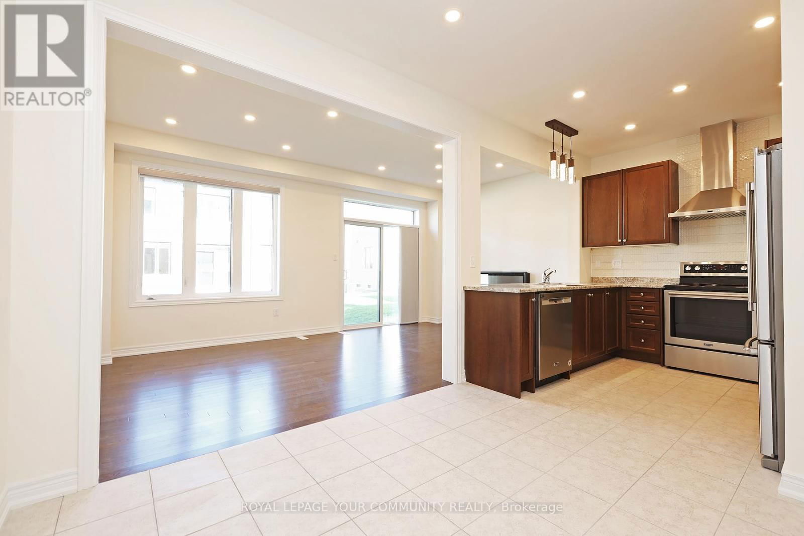 81 BOUNDARY BOULEVARD Image 5