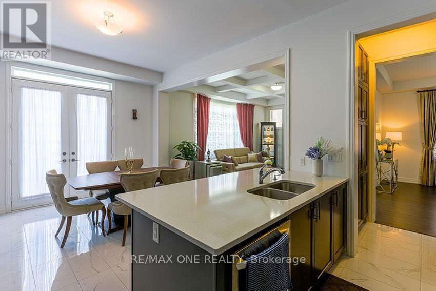 18 FRANK KELLY DRIVE Image 13
