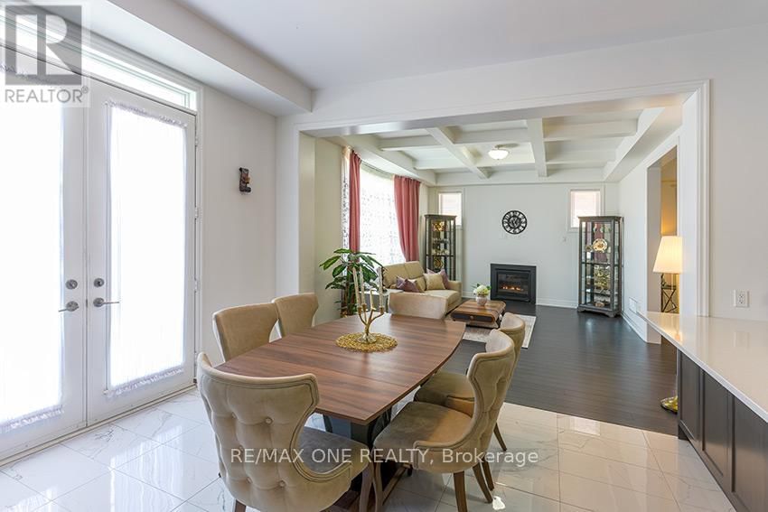 18 FRANK KELLY DRIVE Image 14