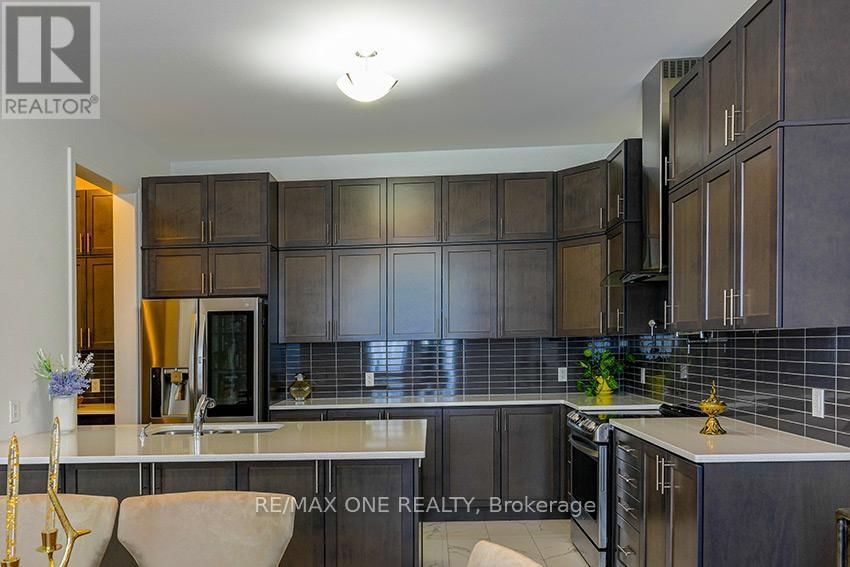 18 FRANK KELLY DRIVE Image 21