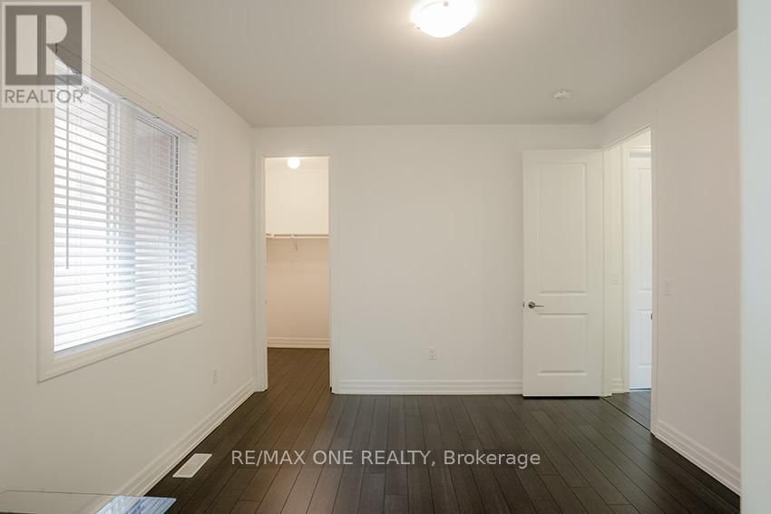18 FRANK KELLY DRIVE Image 29